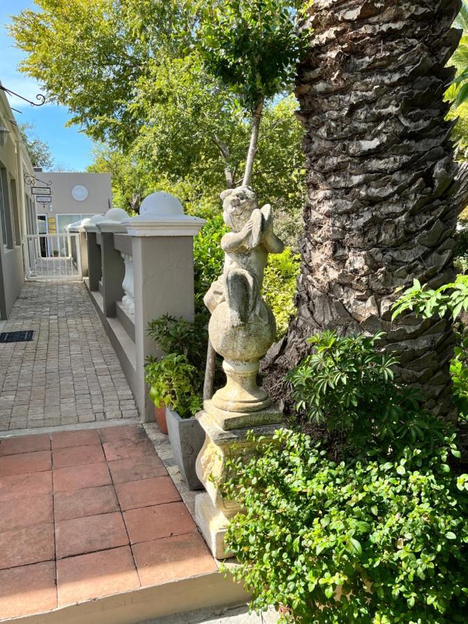 Somerset West Garden Apartments 1 Exteriör bild